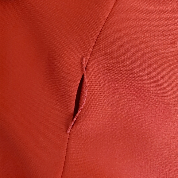 Vintage retro belted red coat with pockets - Picture 6 of 6